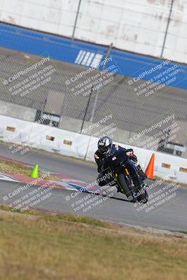 media/Nov-26-2022-Fastrack Riders (Sat) [[b001e85eef]]/Level 3/Session 3 Outside Turn 9/